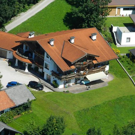Hauser'S Ferienhof Hart im Zillertal Exterior photo